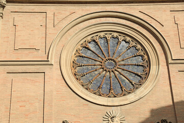 valencia iglesia santos juanes rosetón vidriera arquitectura gótica barroca fachada 4M0A6927-as23