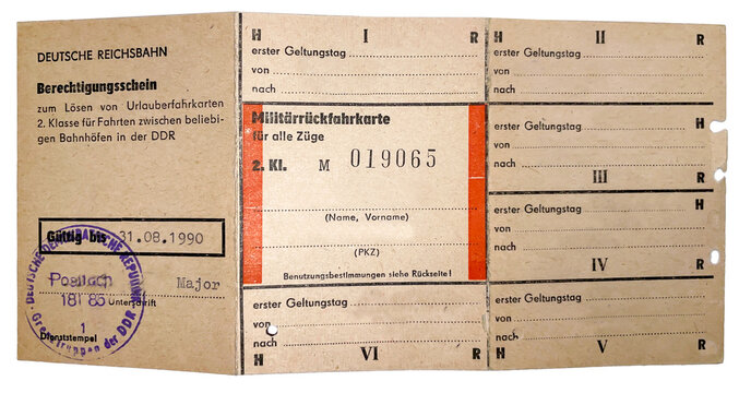 Eine alte Milit&auml;rfahrkarte der Grenztruppen, der NVA der DDR.