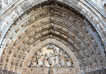 Detalle Puerta del Perdón, Catedral de Toledo, San Ildefonso,España
