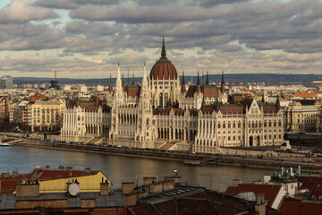 Obraz premium hungarian parliament building