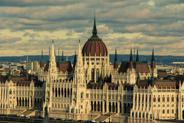Obraz premium hungarian parliament building