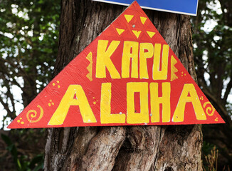 kapu aloha sign  © posh