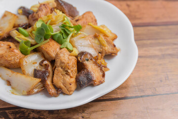 鶏肉と白菜のオイスターソース炒め