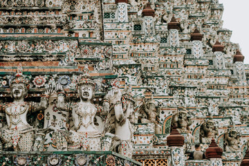 The stunning Wat Arun, a symbol of peace and beauty in Thailand.
