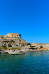 Fototapeta na wymiar Festung auf der Insel Spinalonga (Kalydon) in Elounda, Agios Nikolaos, Kreta (Griechenland)