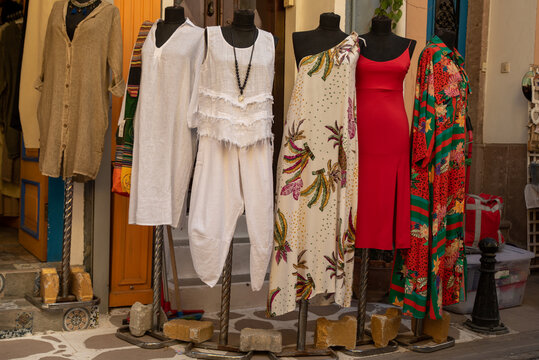 colorful women's clothes , summer women's clothes sold in resorts , ethnic women clothes