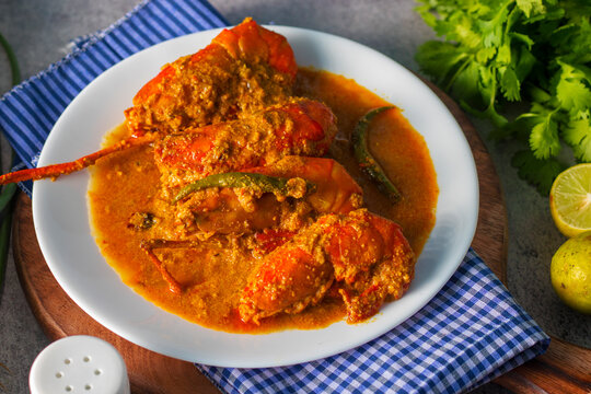 Delicious "Indian Prawn Mashala Curry". Spicy Prawn recipe. 