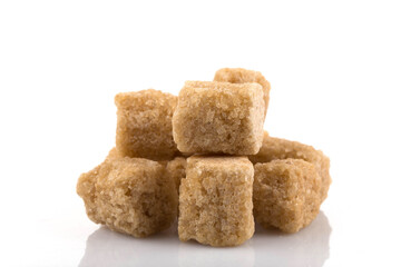 Brown cane sugar cubes