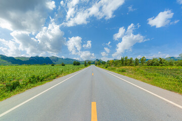 Fototapeta premium Views of beautiful front cars, roads and mountains,Iceland,Ring - Jewelry, Agricultural Field,Asphalt,Atmospheric Mood,Awe,Beauty In Nature,
