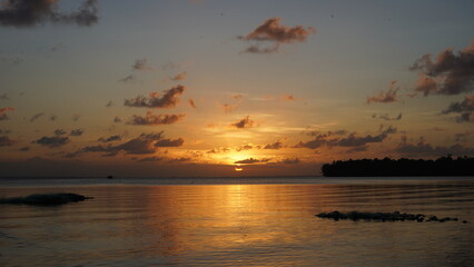 The horizon has no description.