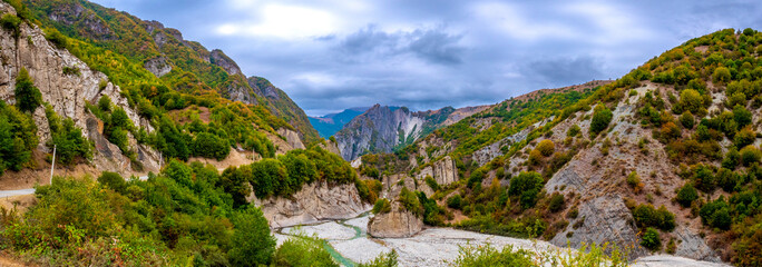 Fototapeta na wymiar panoramic view of mountainous river bend in lahij, azerbaijan in summer