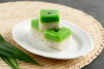 Pandan Custard Cake or Talam Ketan Pandan