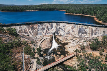 View of mural artwork on a dam wall in Wellington National Park near Collie in Western Australia	 - obrazy, fototapety, plakaty