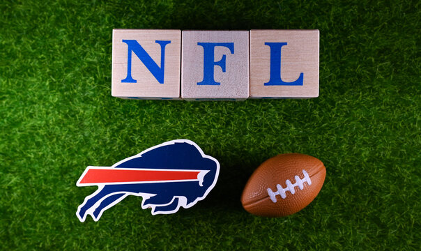 January 27, 2023, Canton, USA. The logo of the Buffalo Bills football club on the green lawn of the stadium.