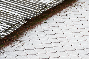 The border of two roofs with different coatings