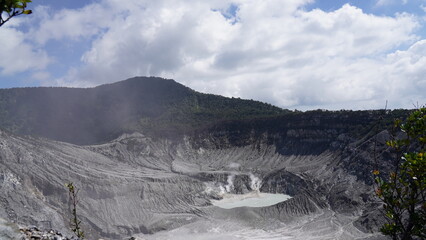 Tangkuban Perabu Mount|volcano|Indonesia Bandung Travel|覆舟火山