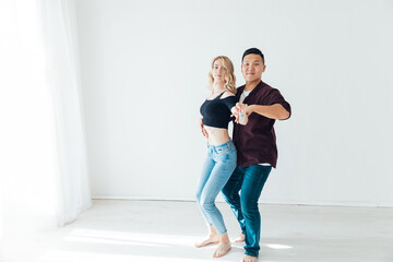 pair dance latin training loving dancers training in bachata kizomba dance hall