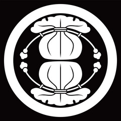 家紋です。丸に二つ袋といいます。