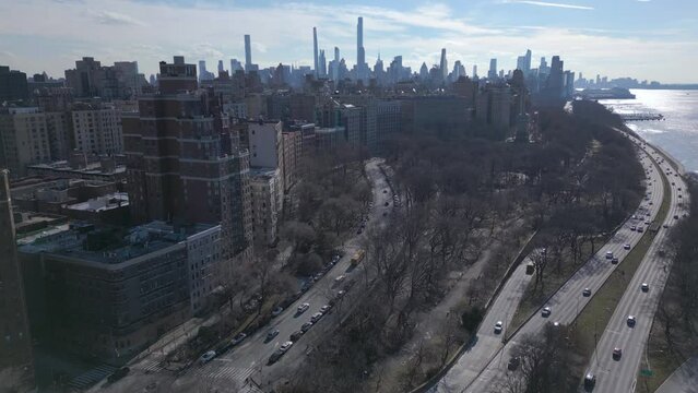 flying south over Riverside Park on the Upper West Side of Manhattan