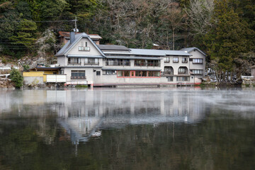 Fototapeta na wymiar The Kinrinko Lake is small lake and famous Landmark in Yufuin,Oita,Japan