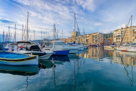 Toulon Harbour, Toulon, Var, Provence-Alpes-Cote d'Azur, France, Western Europe