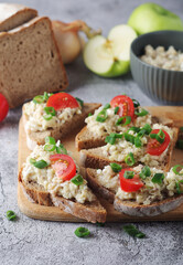 Vorschmack sandwiches - typical Jewish dish