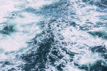 Fototapeta na wymiar Blue Water Waves North Sea