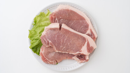 生の豚ロース肉