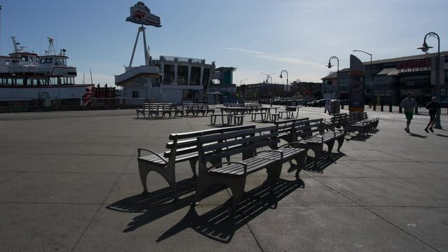 San Francisco Fishermans Warf Bench No People Covid 19 Pandemic
