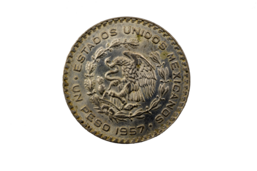 Anverso de la moneda de un peso de 1957, el escudo del águila devorando una serpiente, Estados Unidos Mexicanos