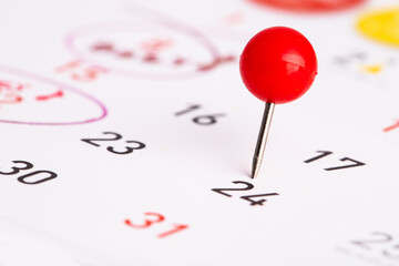 Calendar  - mark the Event day with a Pin at 24