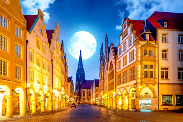 Fototapeta premium Prinzipalmarkt, Muenster, Deutschland 