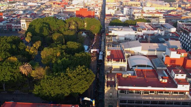 Aerial video of the begining in the marathon of Puebla City