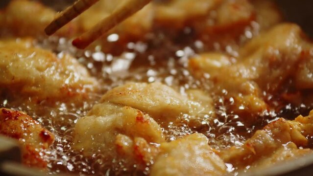 鳥の唐揚げ