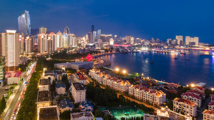 Fototapeta na wymiar Aerial photography of the beautiful seashore city of Qingdao at night