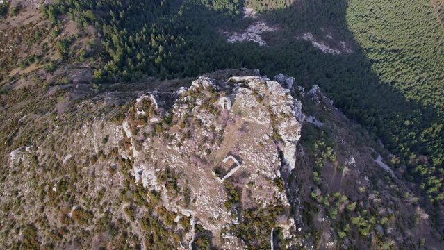 Castellaras de Thorenc filmed vertically from a drone