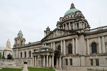 Fototapeta na wymiar Belfast City Hall is the town hall and administrative building of Belfast City Council in Donegall Square in Belfast, Northern Ireland