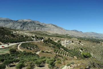 Le mont Koudouni vu depuis la colline de Patela près de Prinias en Crète
