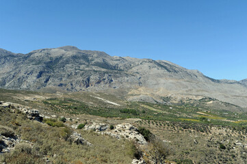 Le mont Koudouni vu depuis la colline de Patela près de Prinias en Crète