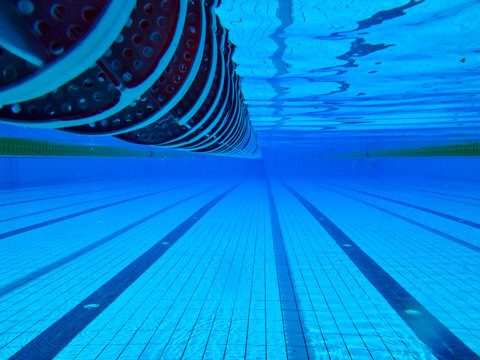 Swimmingpool camping Radovljica⁩ underwater 