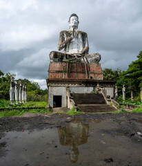 Statue de Bouddha de Wat Ek Phnom