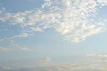 Obraz premium white clouds in the sky