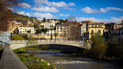 ponte  e città vecchia
