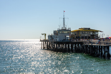 muelle de la playa de Santa monica en los angeles