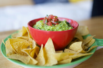 guacamole nachos