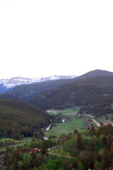 Fototapeta na wymiar Rocky Mountain Valley in Spring