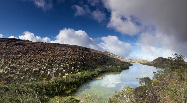 Chisaca lagoon, paramo landscape, fraylejon mountains, in Sumapaz Colombia 