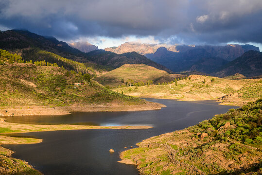 Aerial view of Presa de las Ninas dam, Roque Nublo Rural Park, Tejeda, Gran Canaria, Canary Islands, Spain
