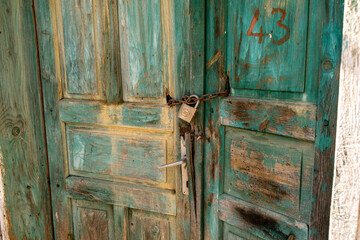 old door handle with lock