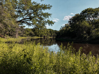 R&iacute;o Tragadero, Colonia Benitez